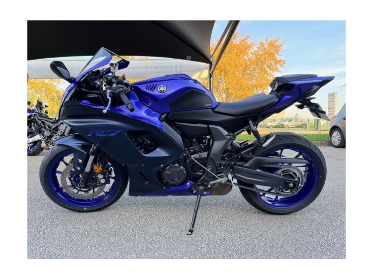 YAMAHA YZF-R7 / R7