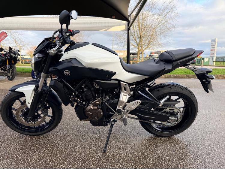 YAMAHA MT-07 35KW / MT07 A2