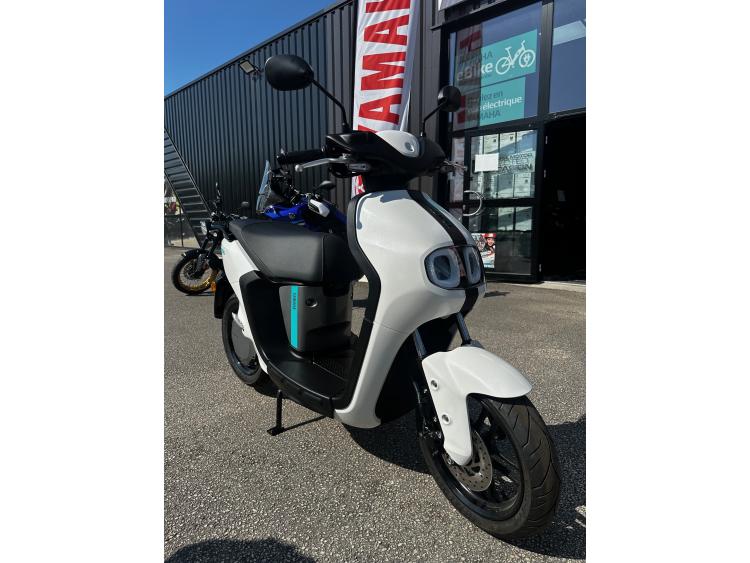YAMAHA NEO'S 50 ELECTRIQUE / NEOS scooter 50cm3