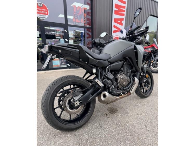 YAMAHA TRACER 7