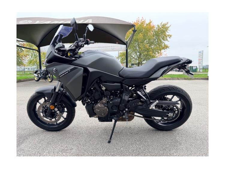 YAMAHA TRACER 7