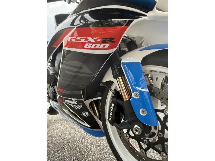 SUZUKI GSX-R 600