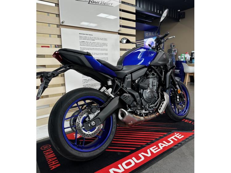 YAMAHA MT-07 Yamt (47.5CV / A2) / MT07 / MT 07 boite automatique Y-amt