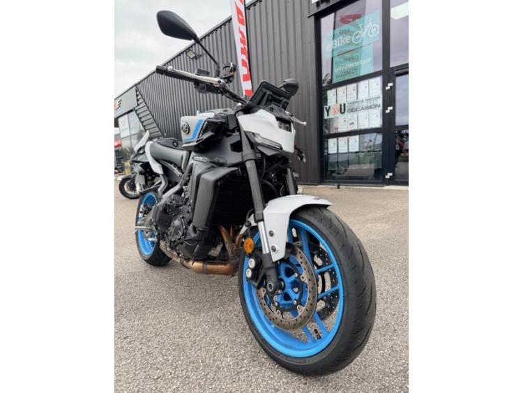YAMAHA MT-09 / MT09