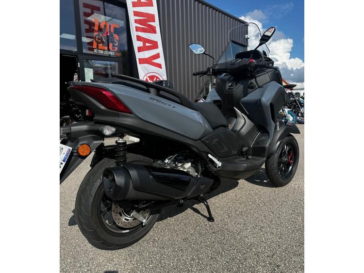 YAMAHA TRICITY 300